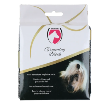 Poet00011 excellent grooming block paard